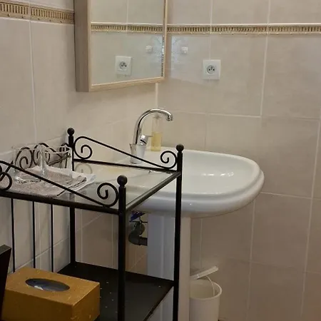 D'hotes La Bourdasse 3*